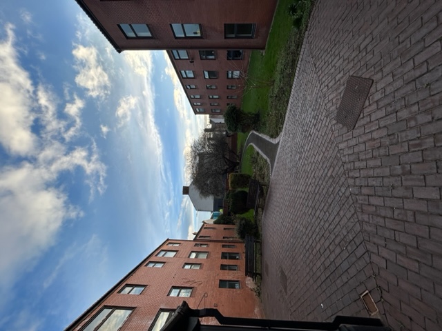 St Paul's Court exterior grounds