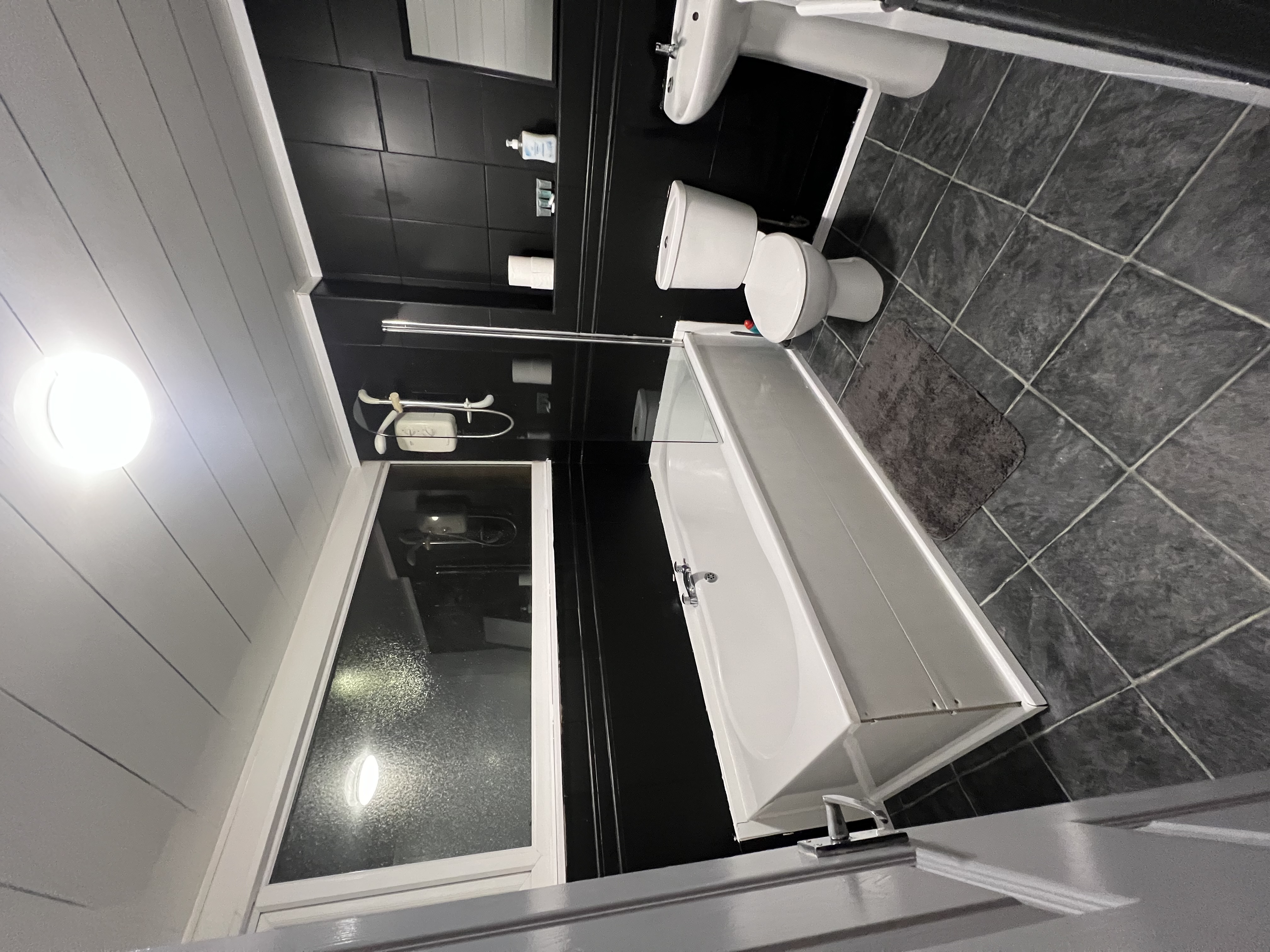 Washington Residence bathroom